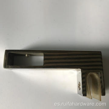 Conector de acero inoxidable duradero para accesorios de baño